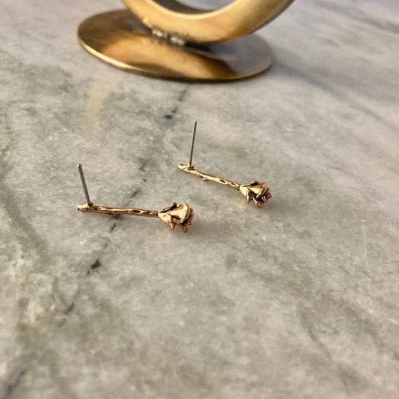 Vintage Rose Stem Bronzed Gold Drop Earring - Picture 4 of 5